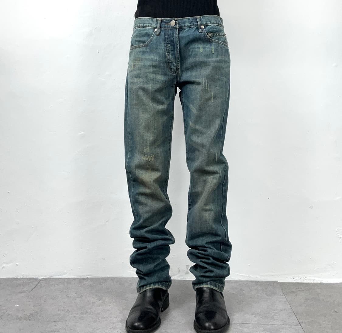 Indigo Wash Distressed Straight Denim 상품이미지2
