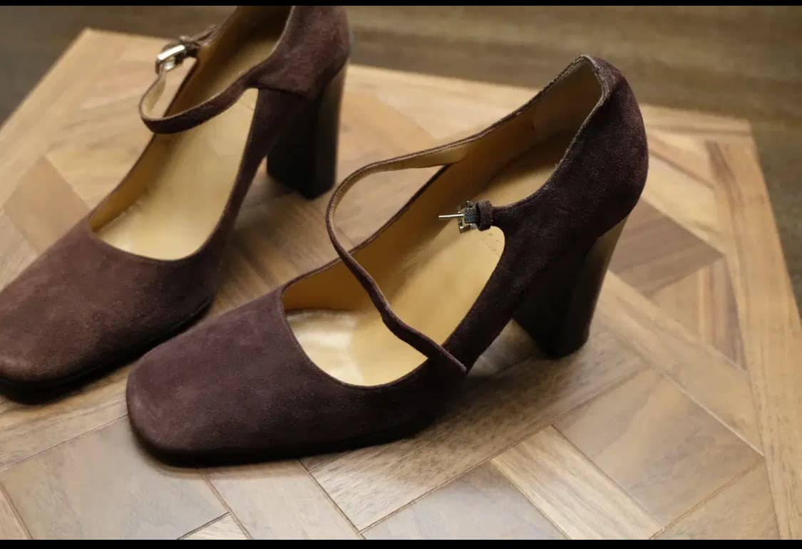 BALLY 발리 스웨이드 메리제인 스택힐 구두 상품이미지1