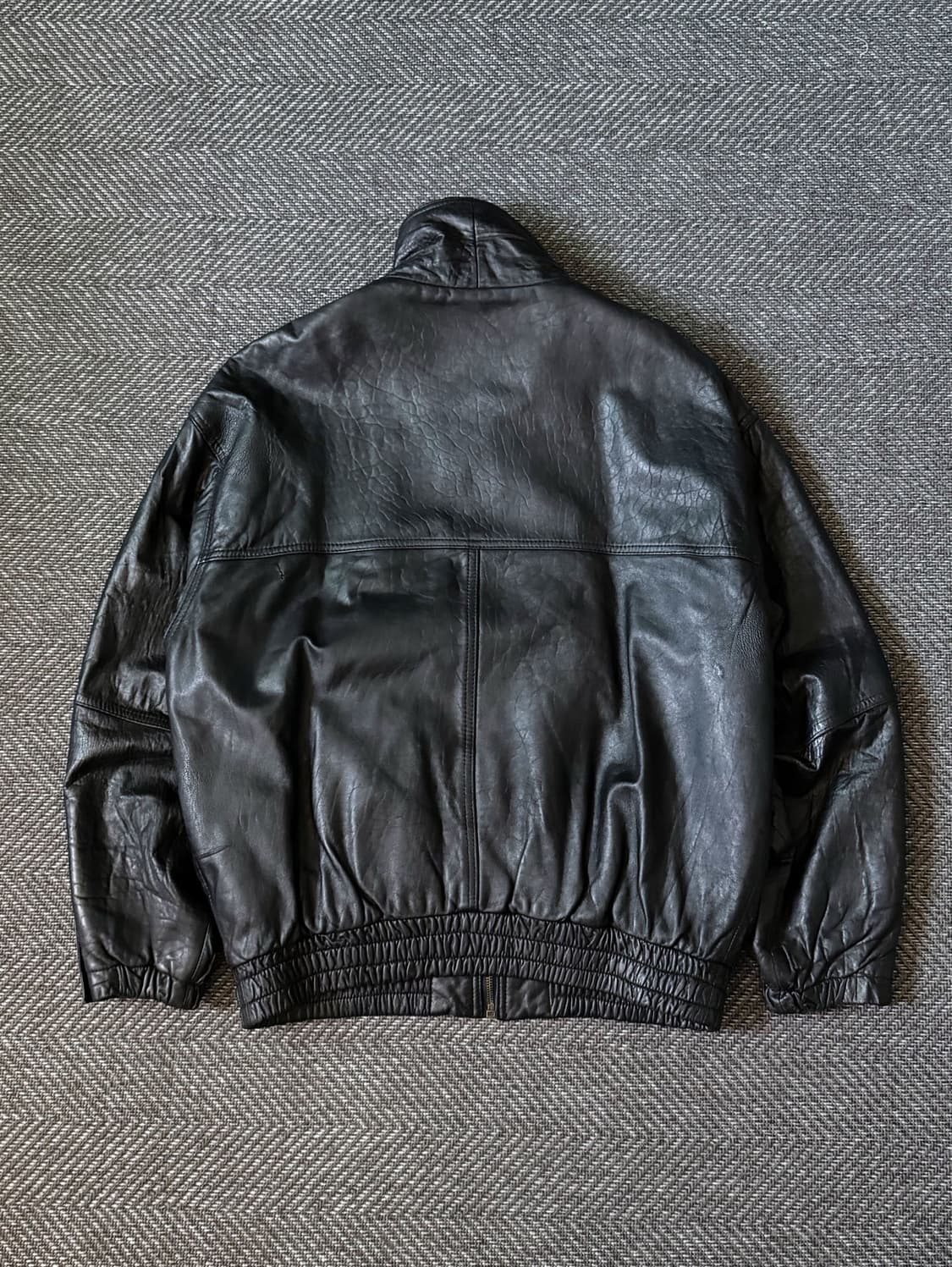 90s 블랙 쉽스킨 빈티지 봄버 레더 자켓 (105) 상품이미지8