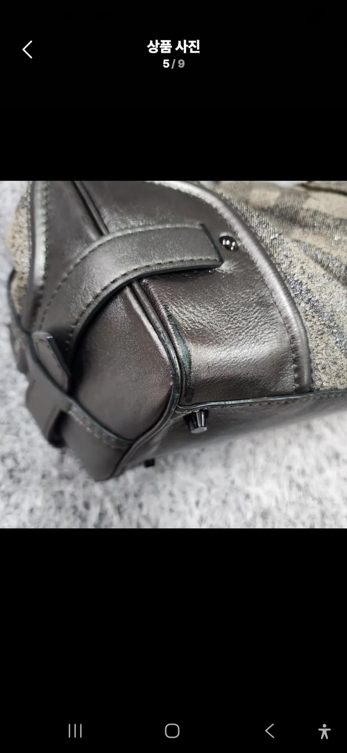 버버리 자카드 체크 숄더백 상품이미지5