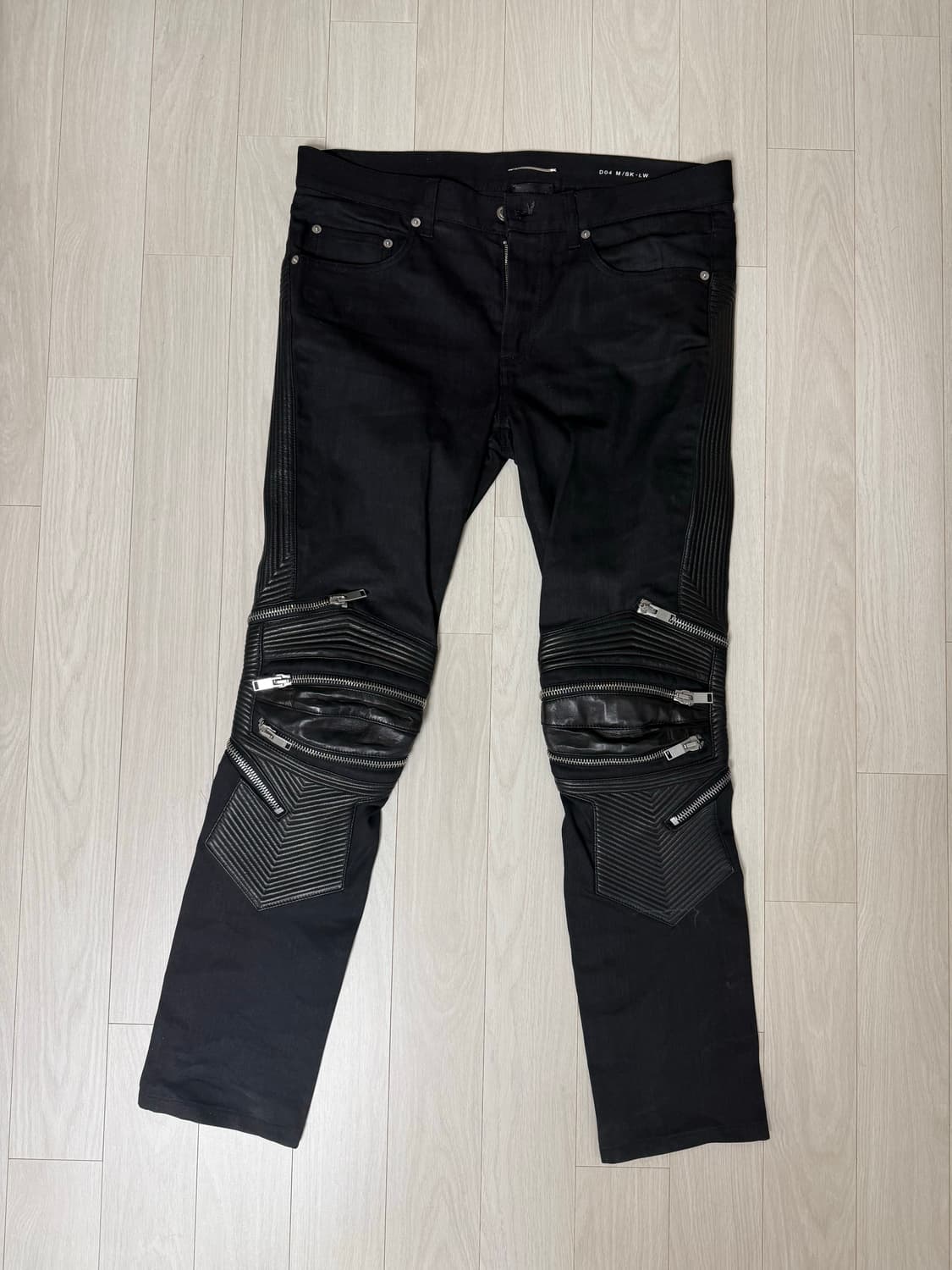 생로랑 14fw 레더패널진 상품이미지1