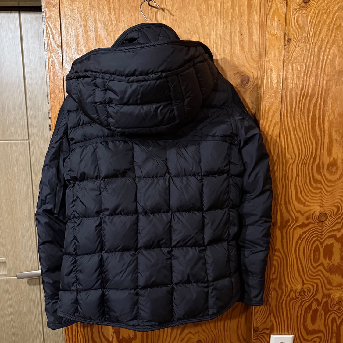 몽클레어 라이언 블랙와펜 패딩  상품이미지9