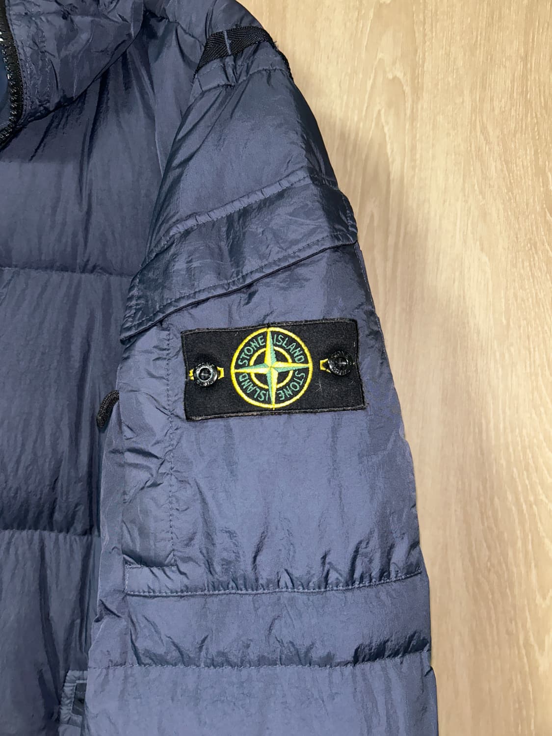 스톤아일랜드 크링클랩스 패딩 L 상품이미지2