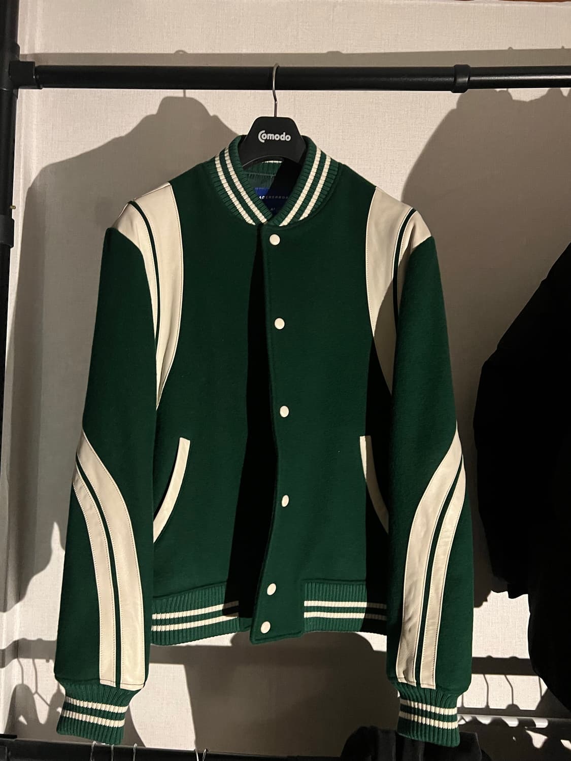 아더에러 바시티 자켓 상품이미지2