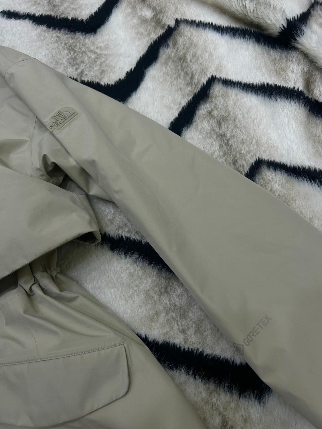 [XL]노스페이스 플로리스 고어텍스 바람막이/옅은베이지 상품이미지1