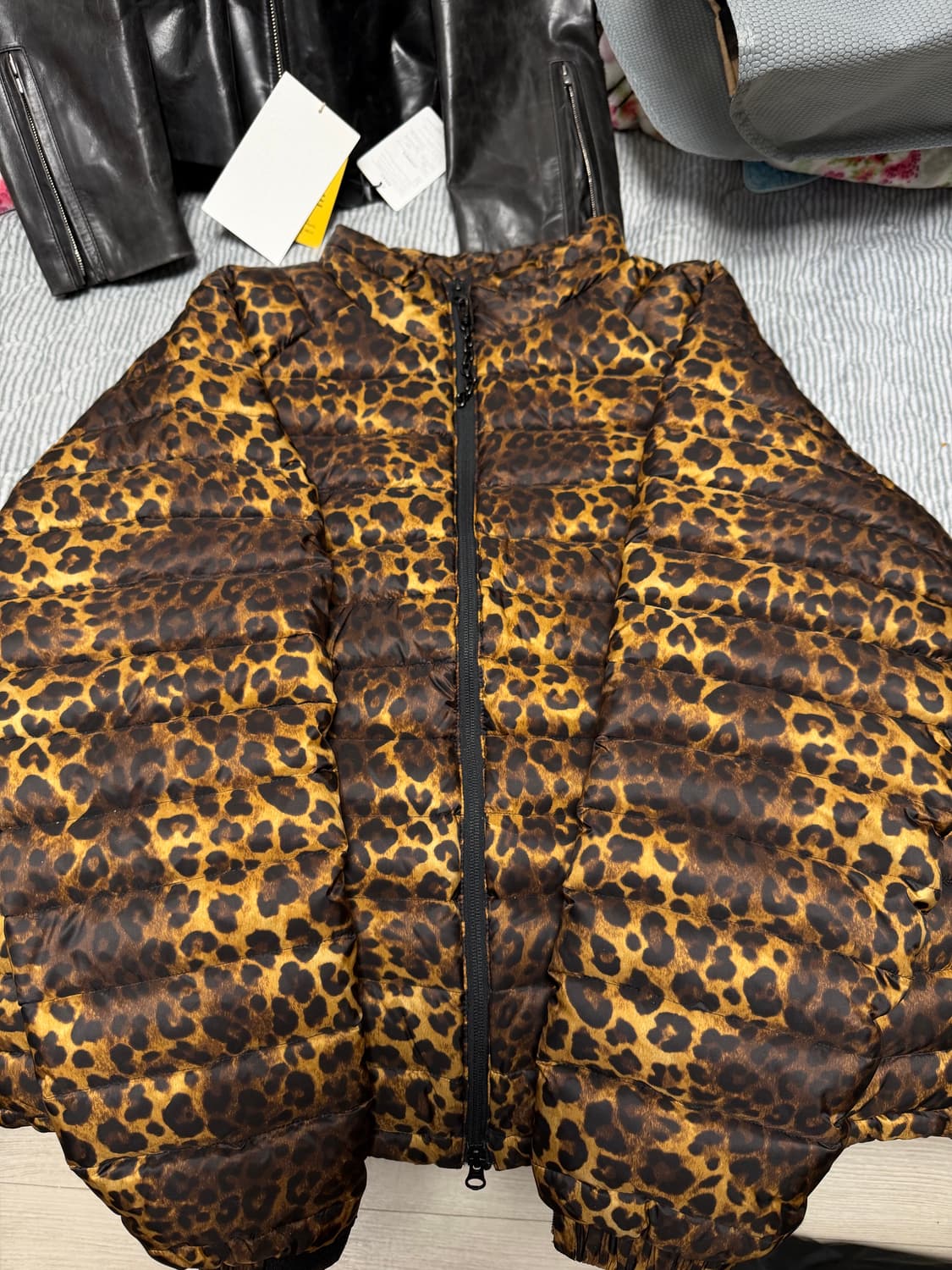 (1) 언더마이카 레오파드 경량 패딩 상품이미지2