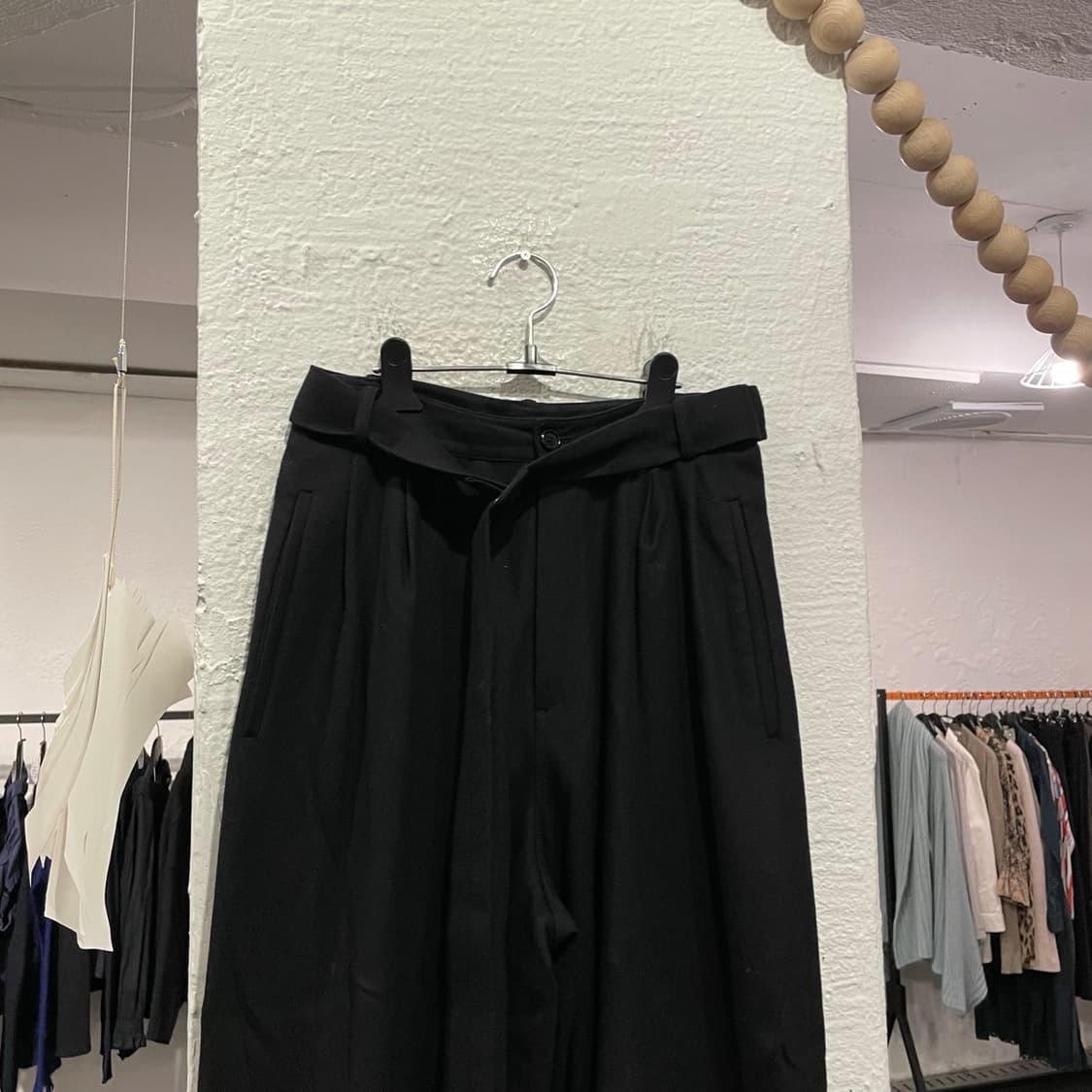 혜인서 트위스티드 벨티드 팬츠 상품이미지2