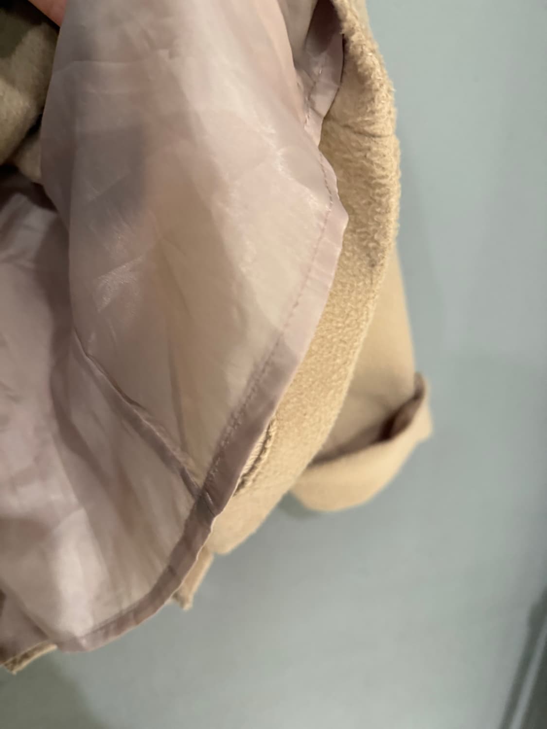 세실맥비깔 버클 디테일 라떼갸루 숏코트 상품이미지7