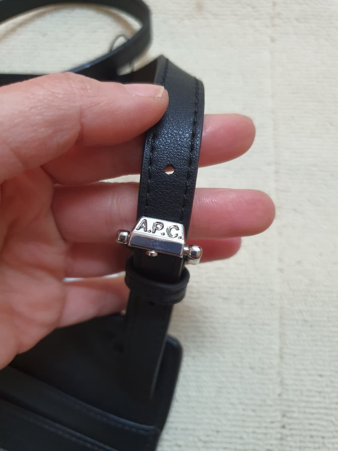 (새상품)A.P.C. 아페쎄 니노 크로스바디 파우치백 상품이미지4