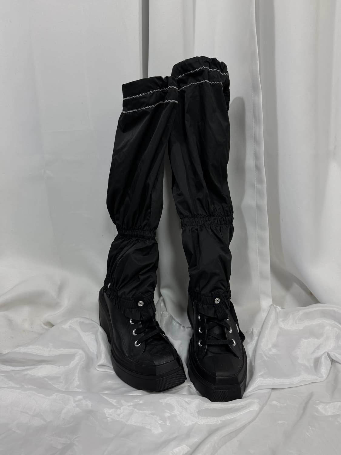 Martine Ail x Converse boots 상품이미지1