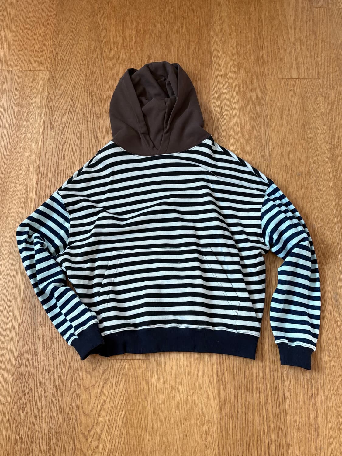 리얼리티 픽션 후드티  상품이미지1