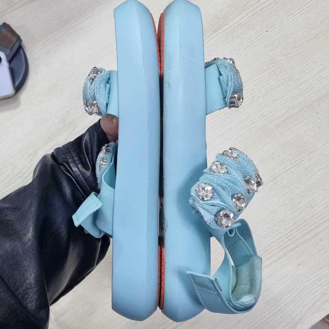 아떼 바네사브루노 러플 여성샌들250 상품이미지5