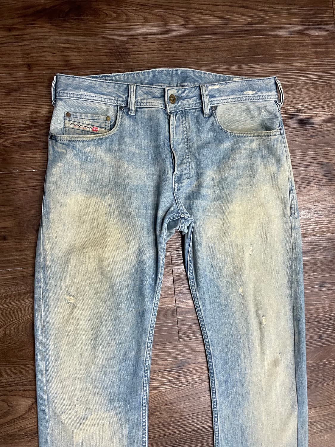 디젤 ZATINY 부츠컷 플레어진 데님 팬츠 상품이미지2