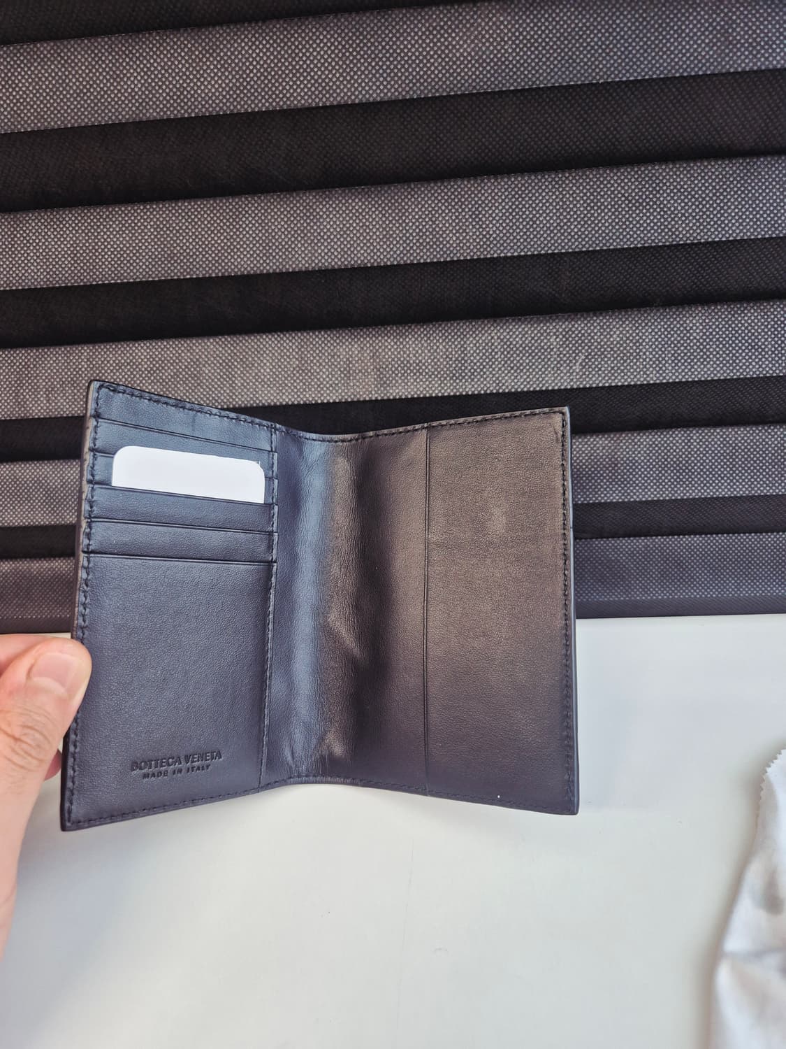 보테가 베네타 안트레치아토 플랩 카드 케이스 (상태 매우 좋아요) 상품이미지6
