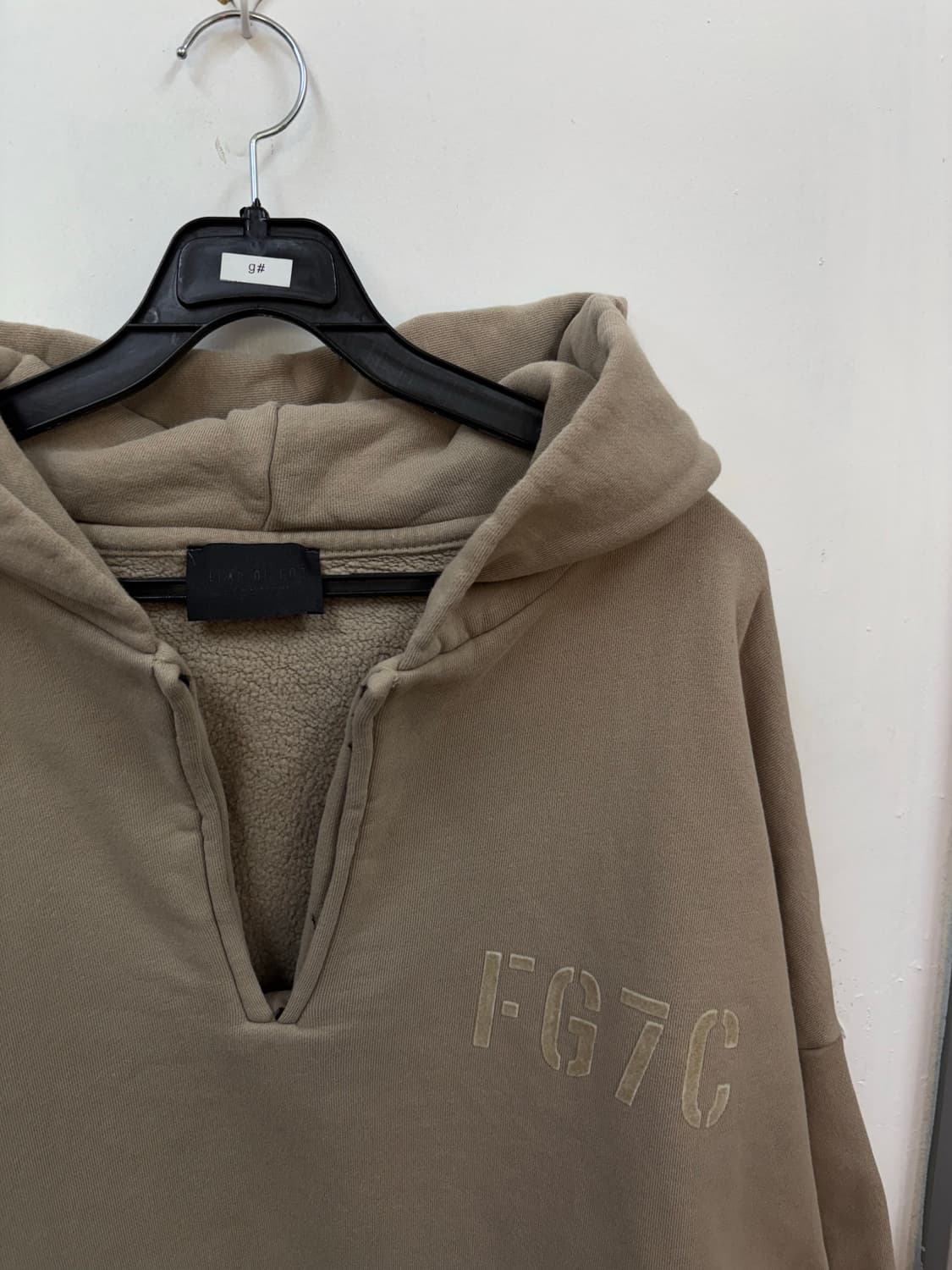 피어오브갓 에션셜 후드티 상품이미지3