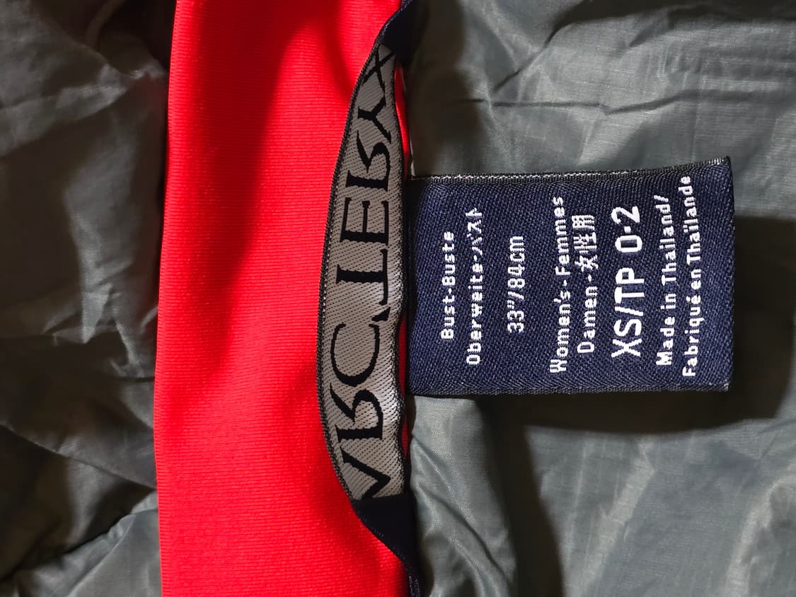 아크테릭스 우먼 오렌지 아톰 LT 후디 자켓 상품이미지6