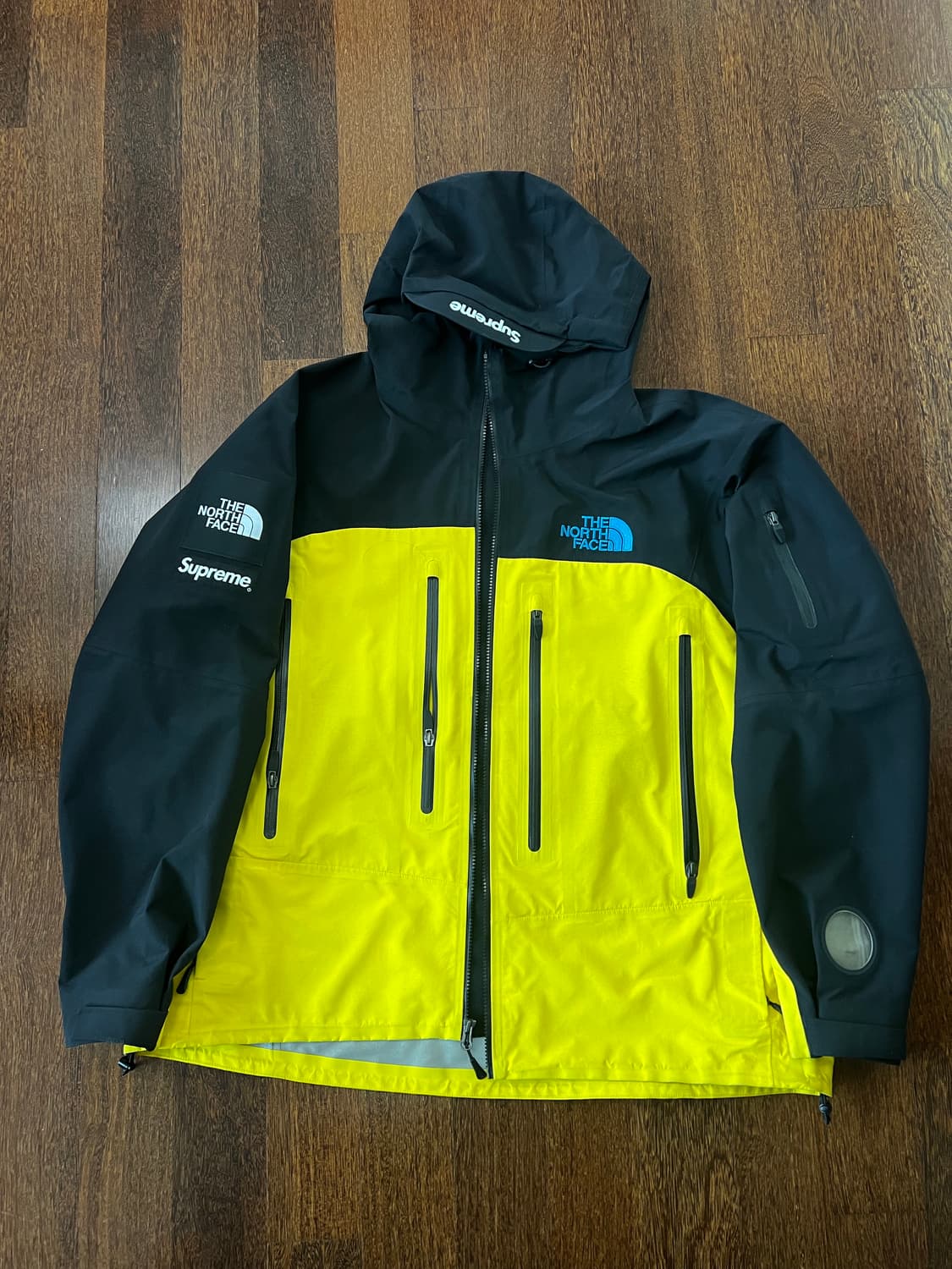 [XL] 슈프림 노스페이스 테입드 심 쉘자켓 상품이미지1