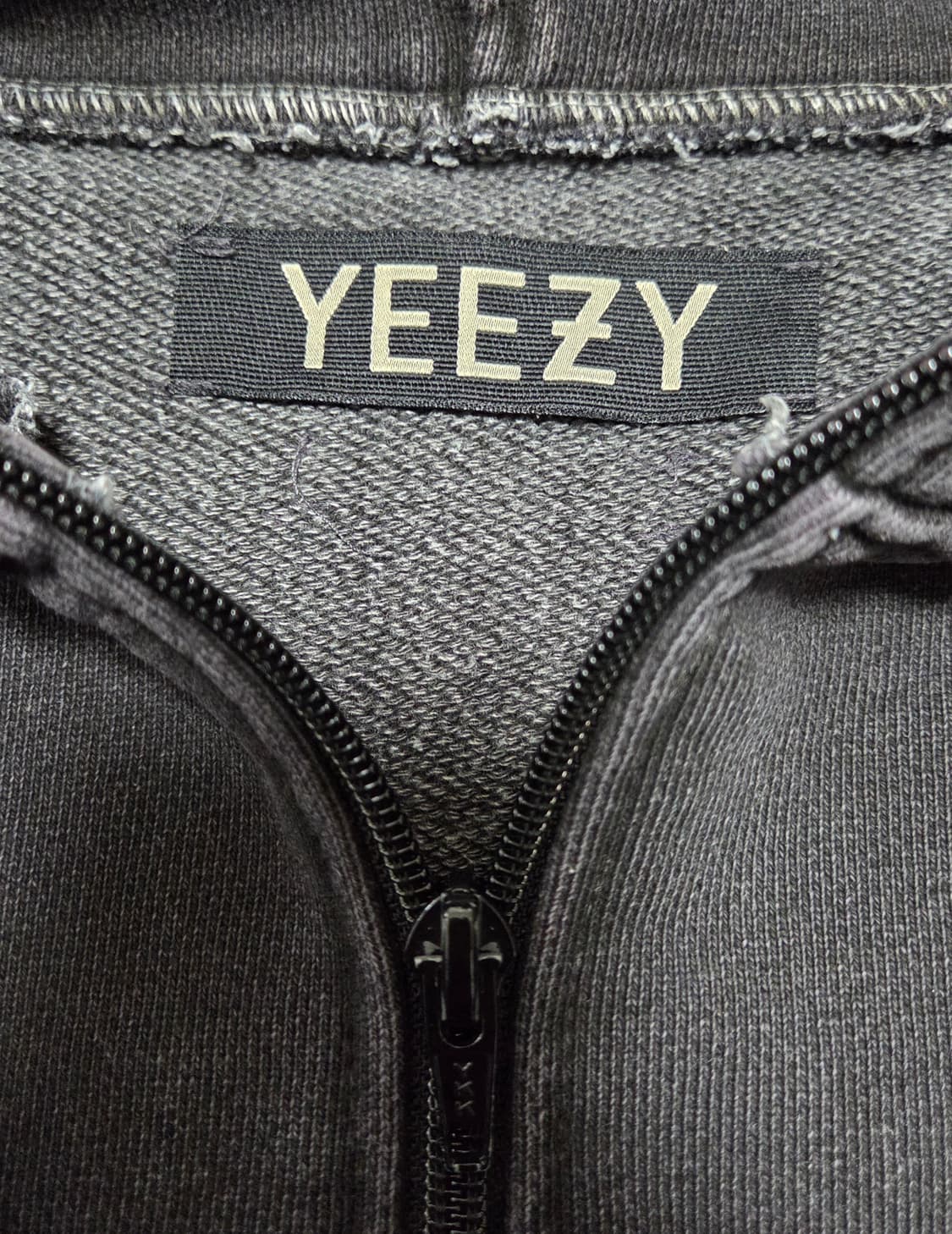 이지 시즌1 하프 집업 캐비어 후디 상품이미지6