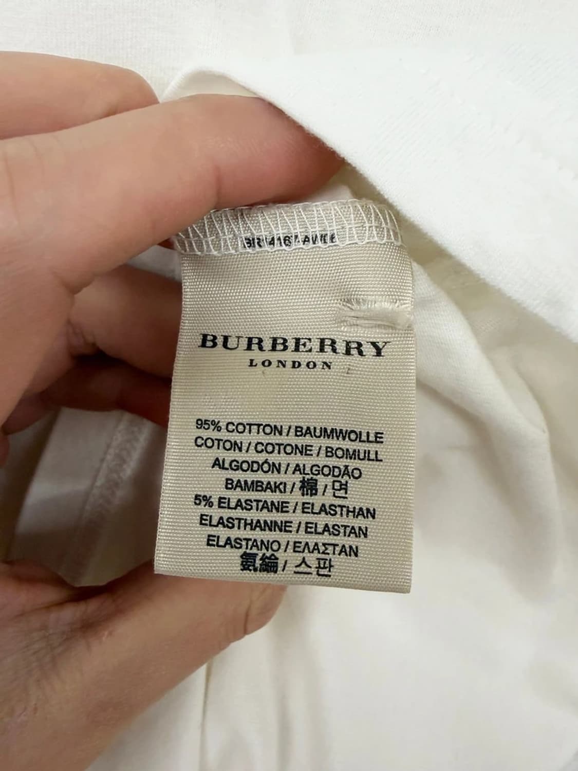 버버리 노바체크 트리밍 코튼 반팔 티셔츠 PN9726 상품이미지7