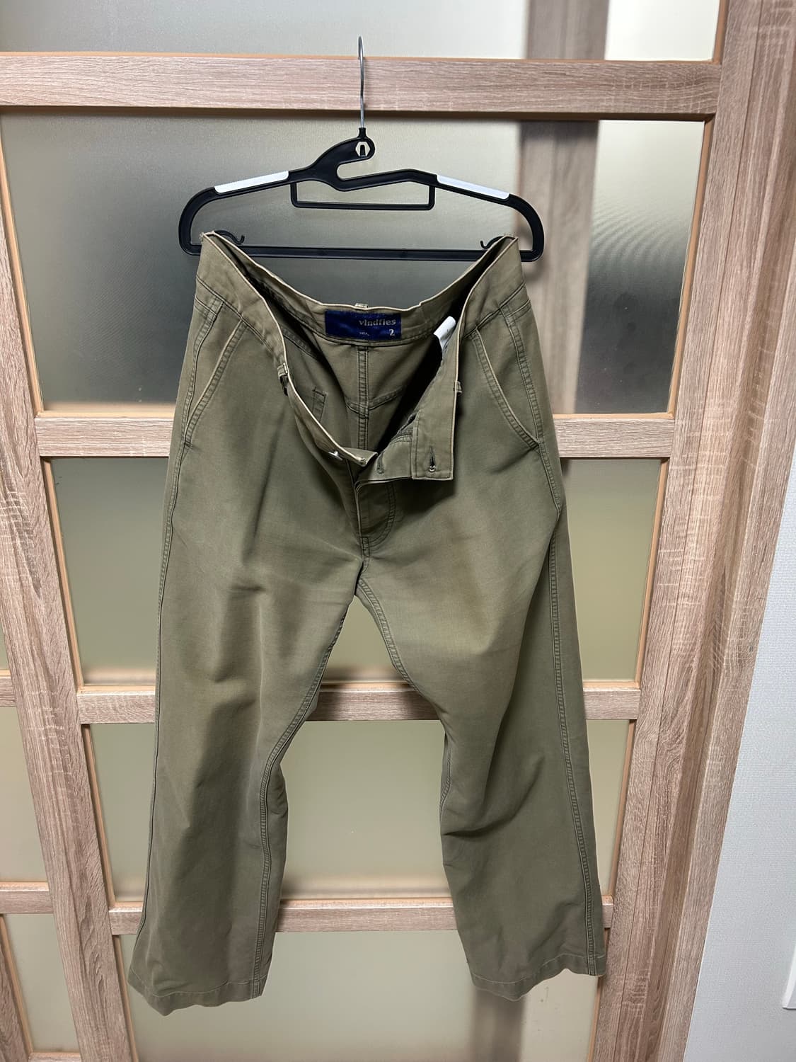 [2] vlindfiles 브러시드 치노 올리브 색상 상품이미지1