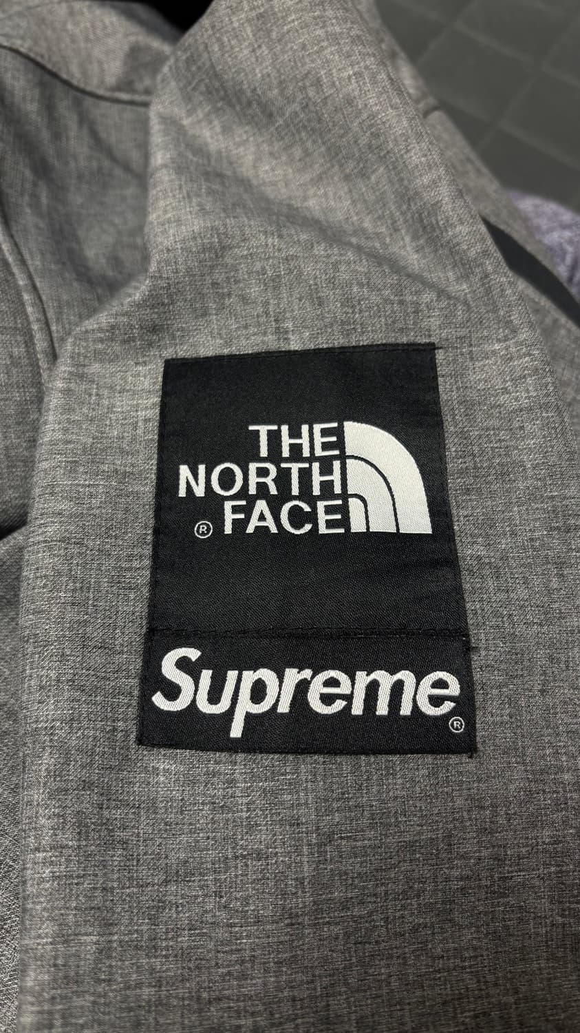 슈프림 노스페이스 바람막이 상품이미지2