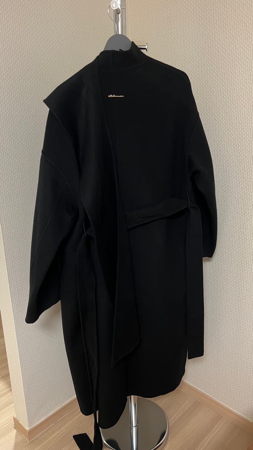 아틀리에 나인 울 핸드메이드 코트 (드레이프 스카프 코트) - 블랙 상품이미지6