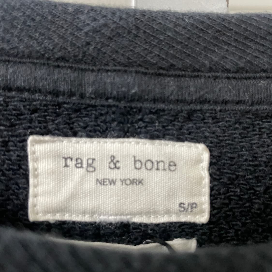 랙앤본 블랙 맨투맨 S(W) 상품이미지4