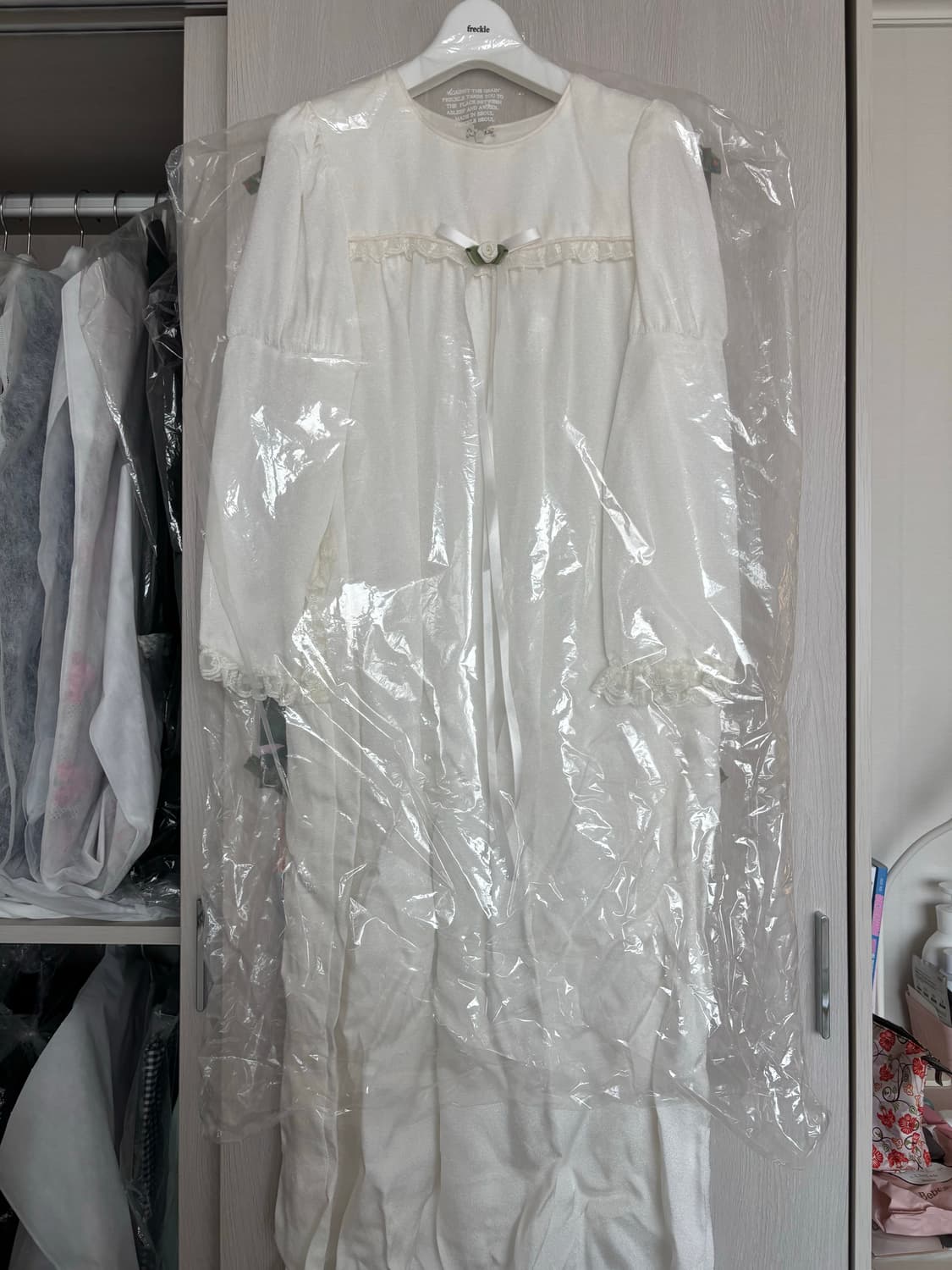 프레클 리본 퍼프 드레스  상품이미지1