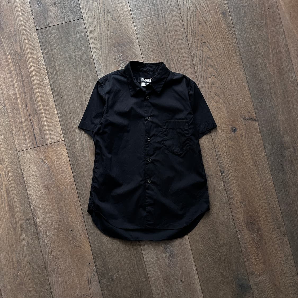 Basic Black Half Shirts 상품이미지1
