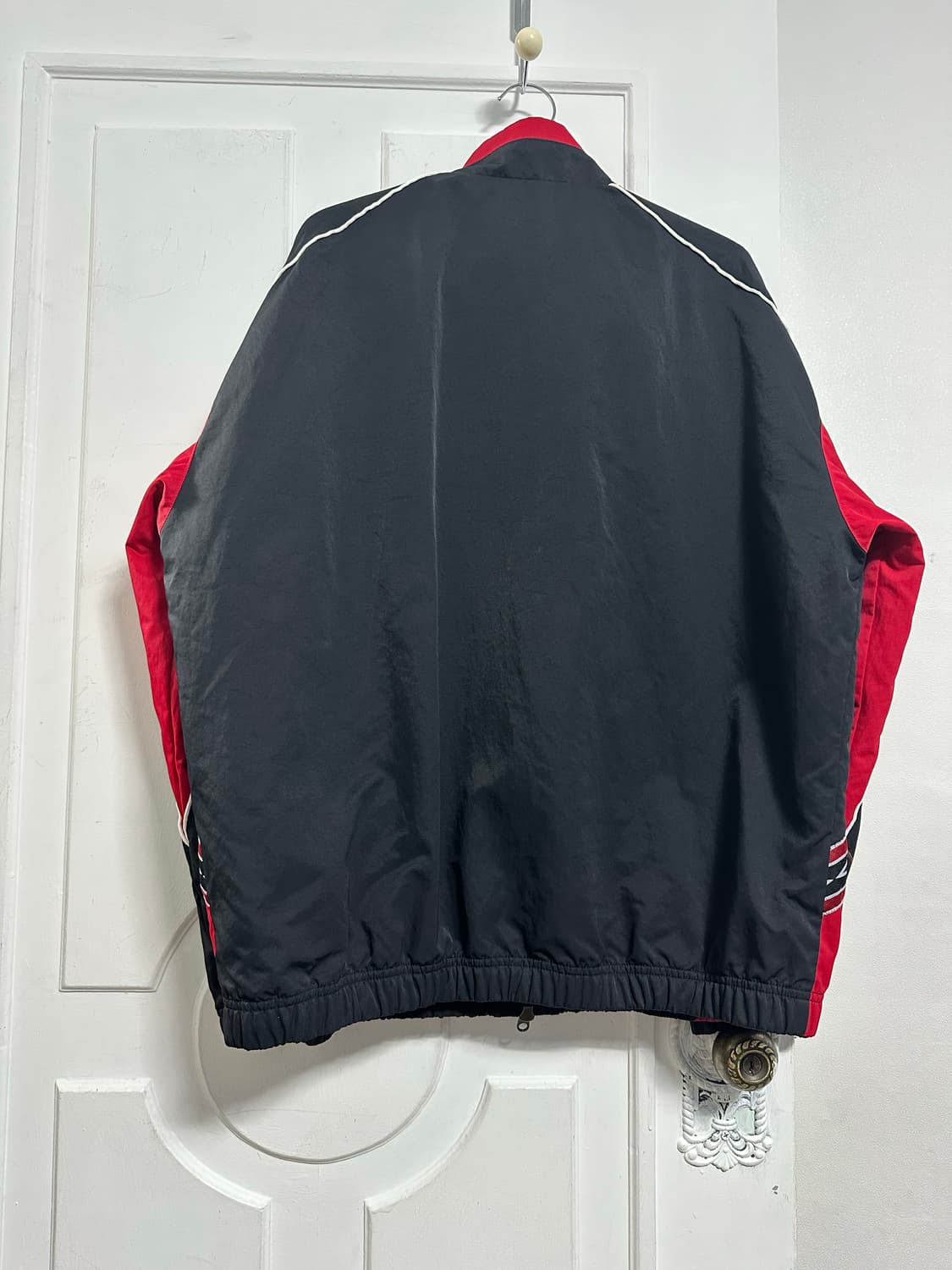 엄브로 HBL 헤리티지 바람막이 상품이미지2