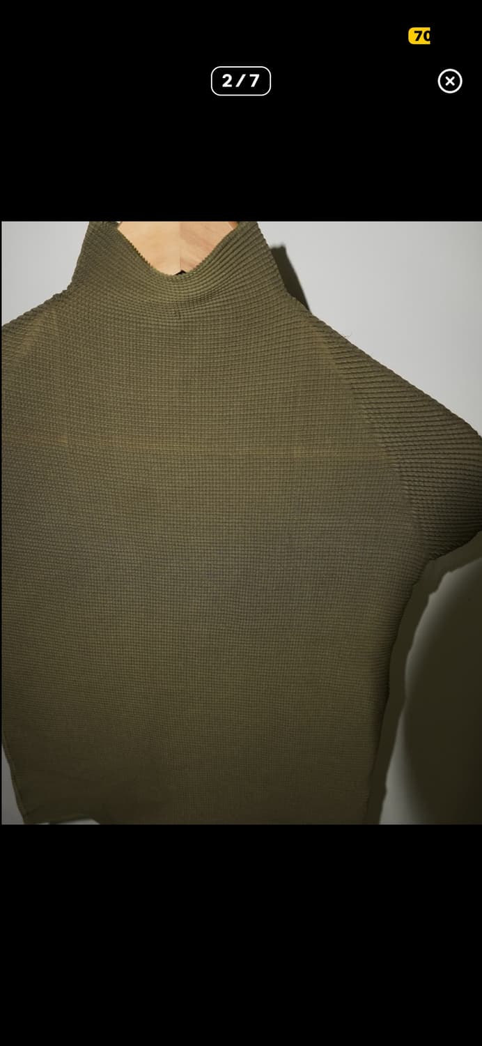이세이미야케 - High Neck Top(Khaki) 상품이미지2