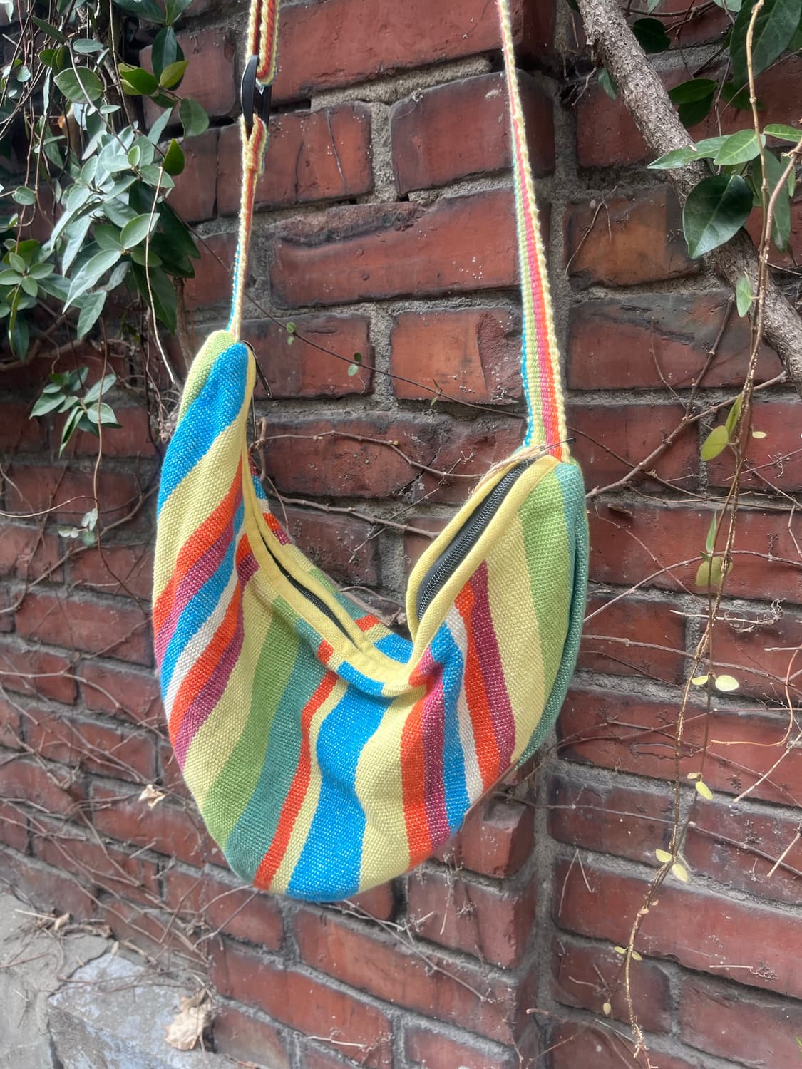 무지개 줄무늬 크로스백 상품이미지5