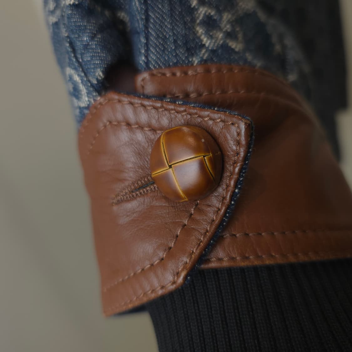 [정품/중고] 구찌 데님 자켓 상품이미지5