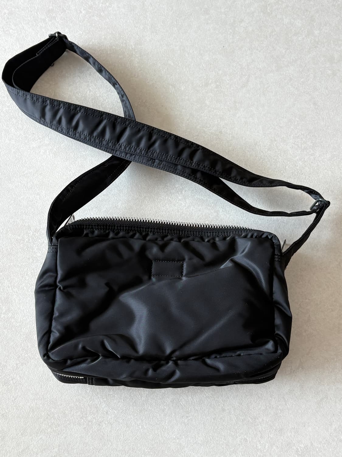 요시다 포터 탱커 숄더백 S 스몰 블랙 상품이미지2