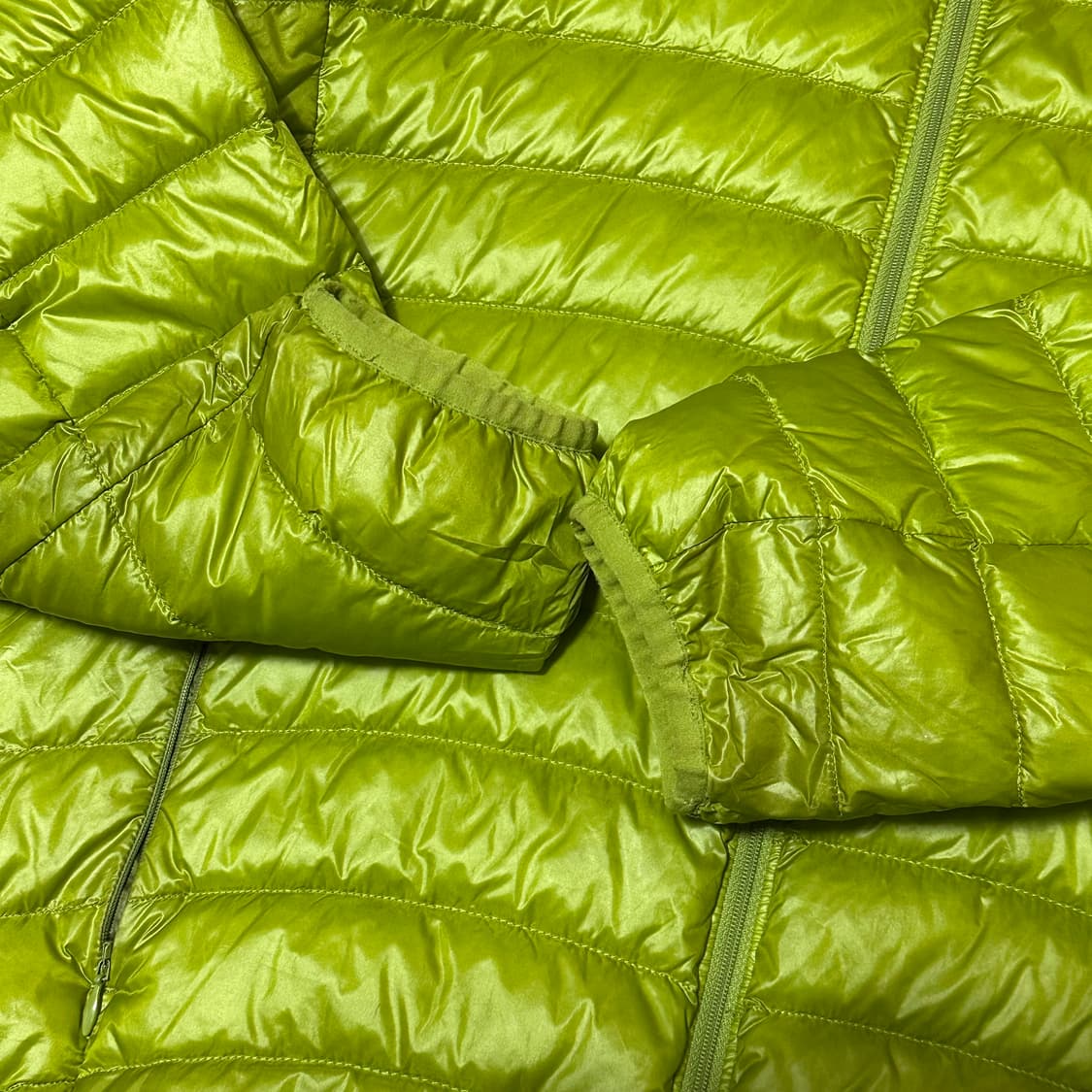 유니클로 후드 경량패딩 상품이미지5