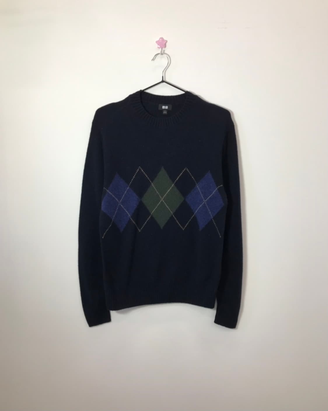 'UNIQLO' Navy Argyle Wool Sweater 상품이미지1