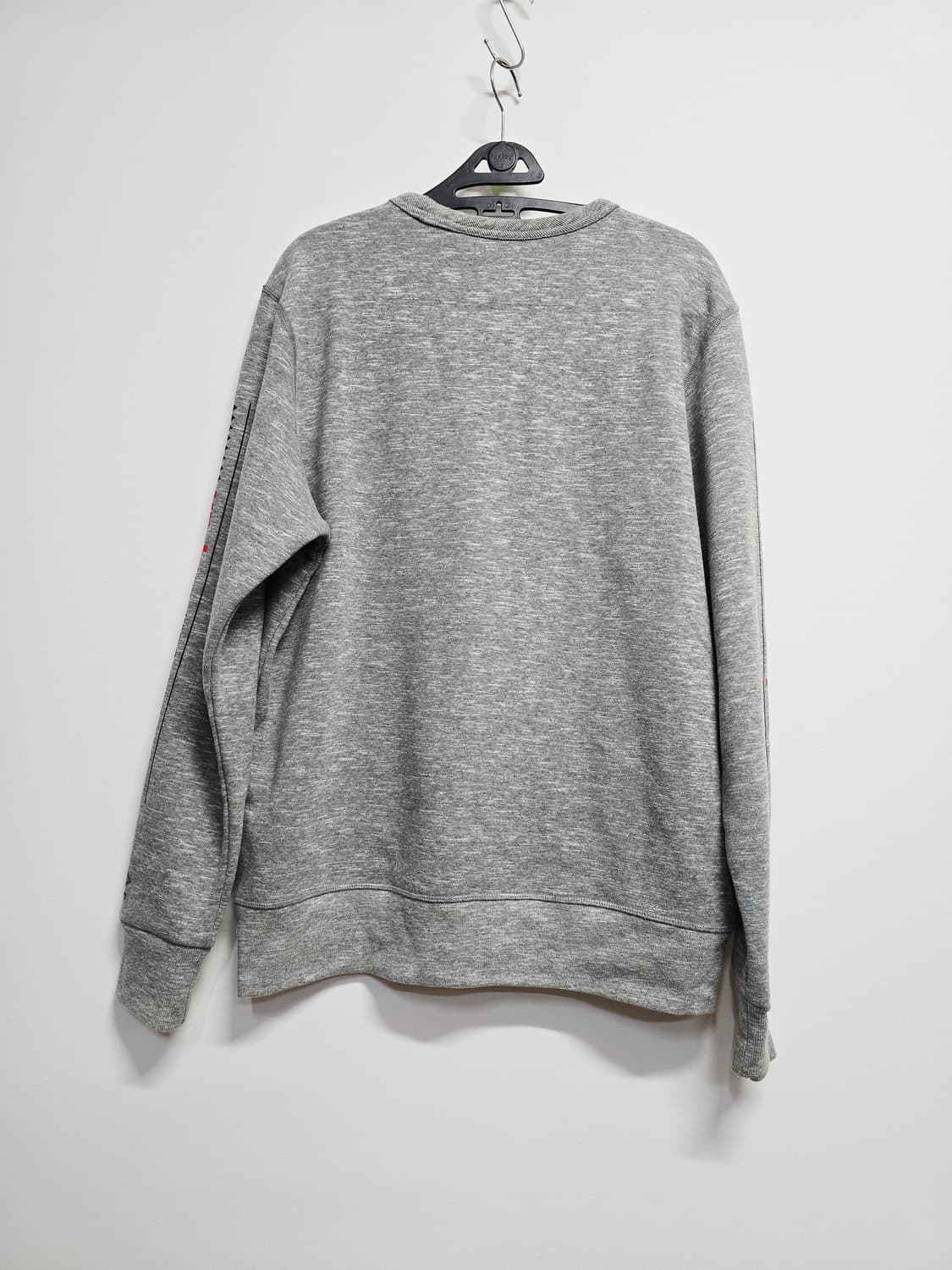 엄브로 그레이 기모 맨투맨 티셔츠 상품이미지4