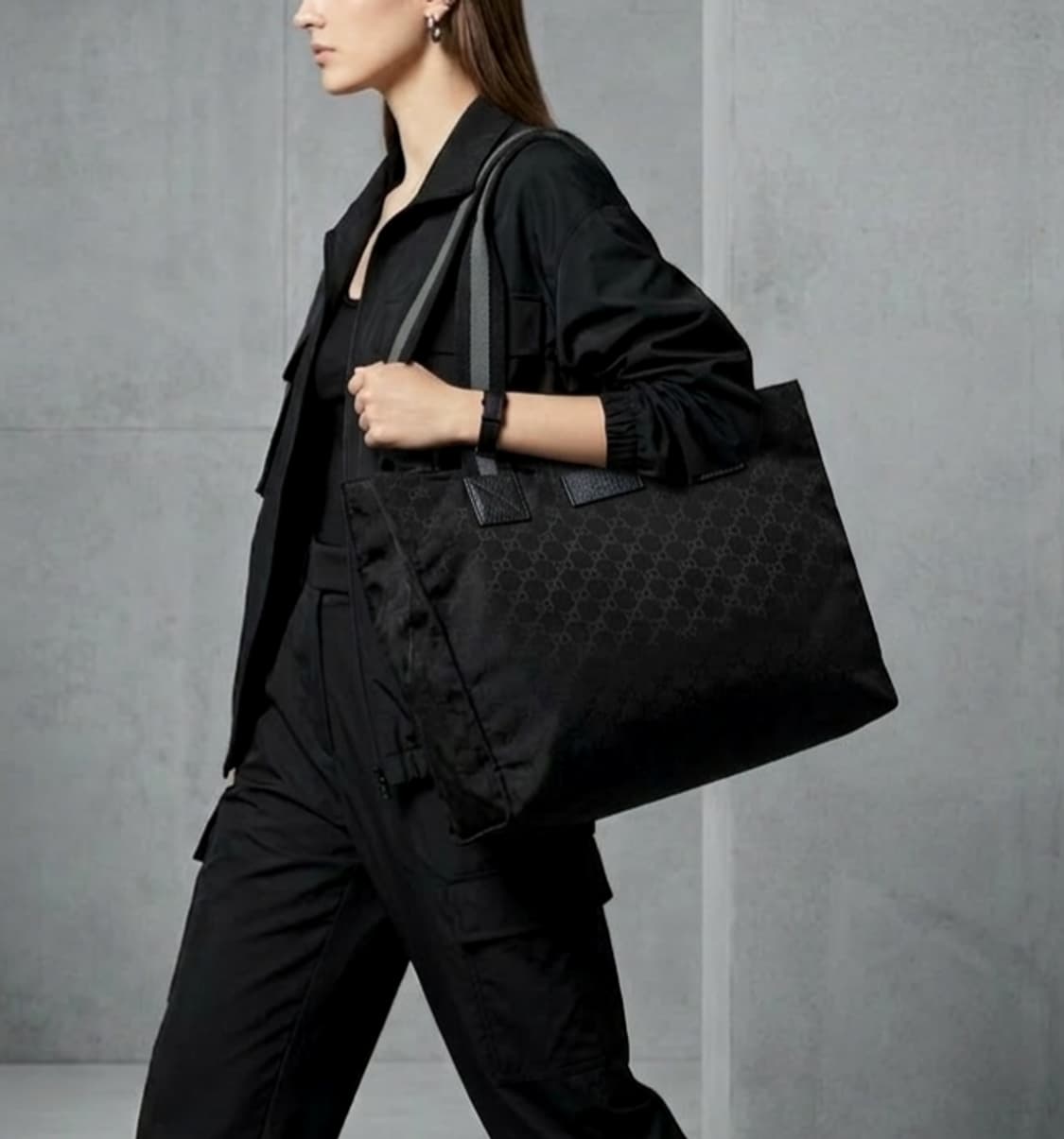 정품 구찌 가방,토트백(디올펜디샤넬프라다셀린느버버리고야드루이비통발렌시아가 상품이미지9