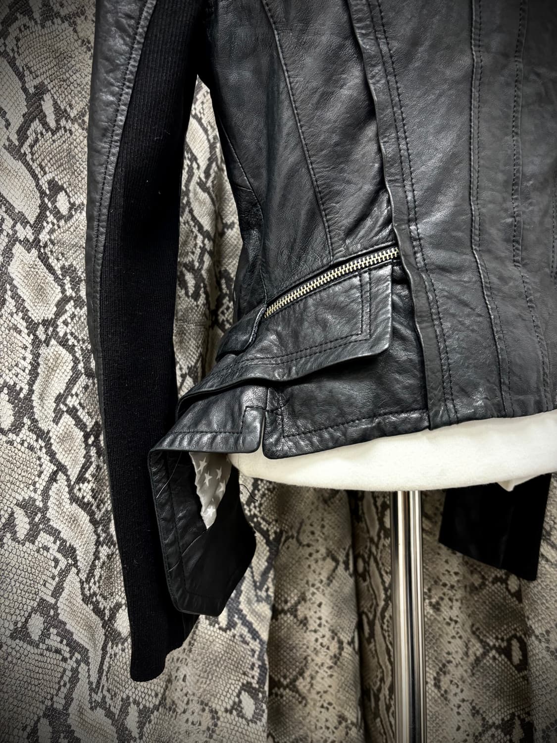 [Egoist] 00‘s SheepSkin Zip Detail Leath 상품이미지7