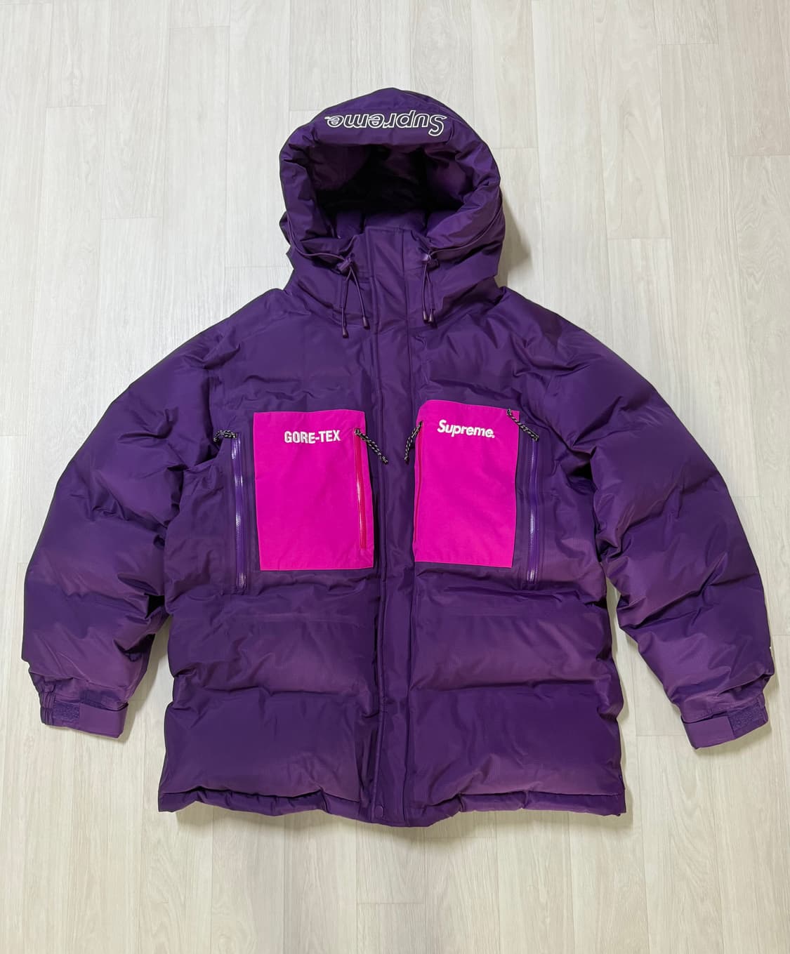 슈프림 고어텍스 700-필다운 파카 상품이미지1