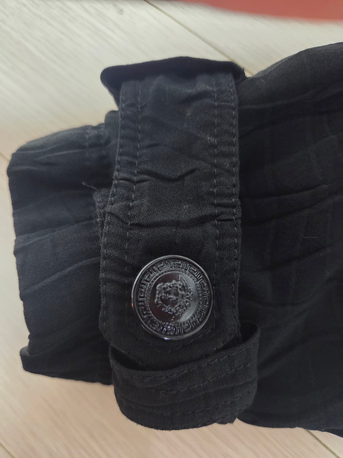 지아니 베르사체 메두사 세이프티 핀 코트 상품이미지6