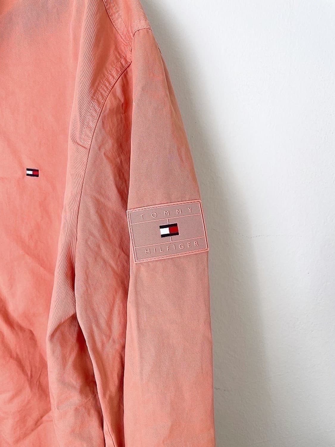 (정품/새상품) 타미힐피거 공용 핑크 해링본 바람막이 상품이미지3