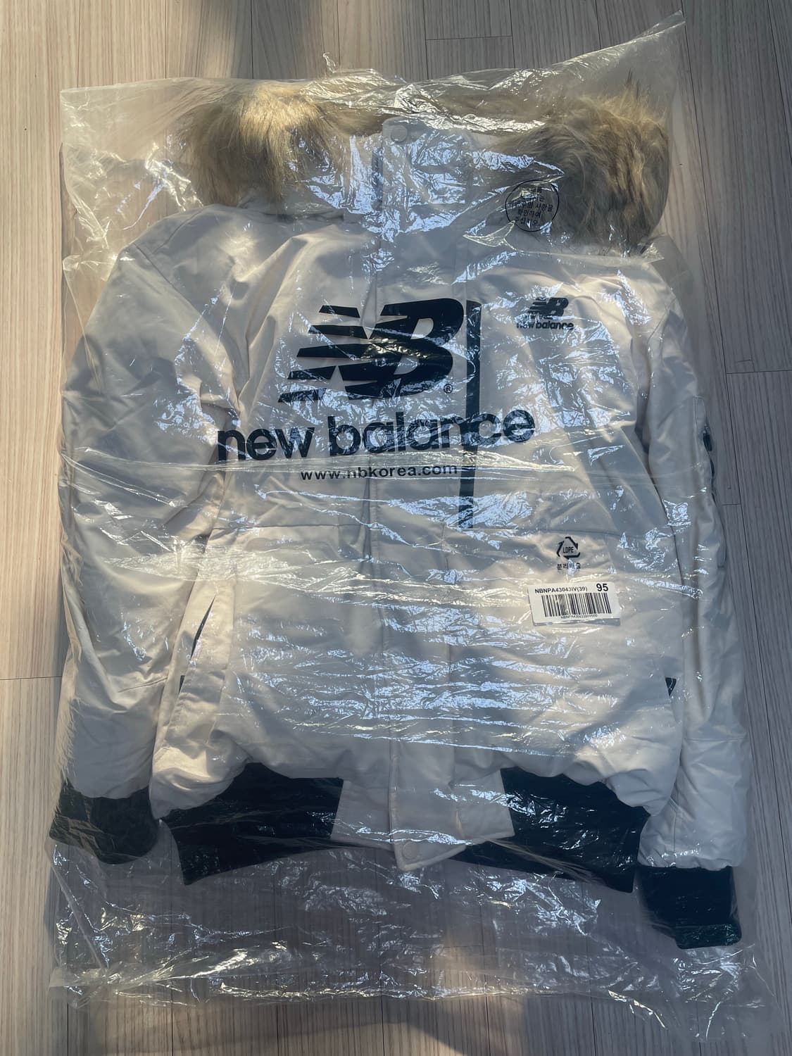 새상품) 뉴발란스 UNI 패트롤 패딩 M (95) 상품이미지8
