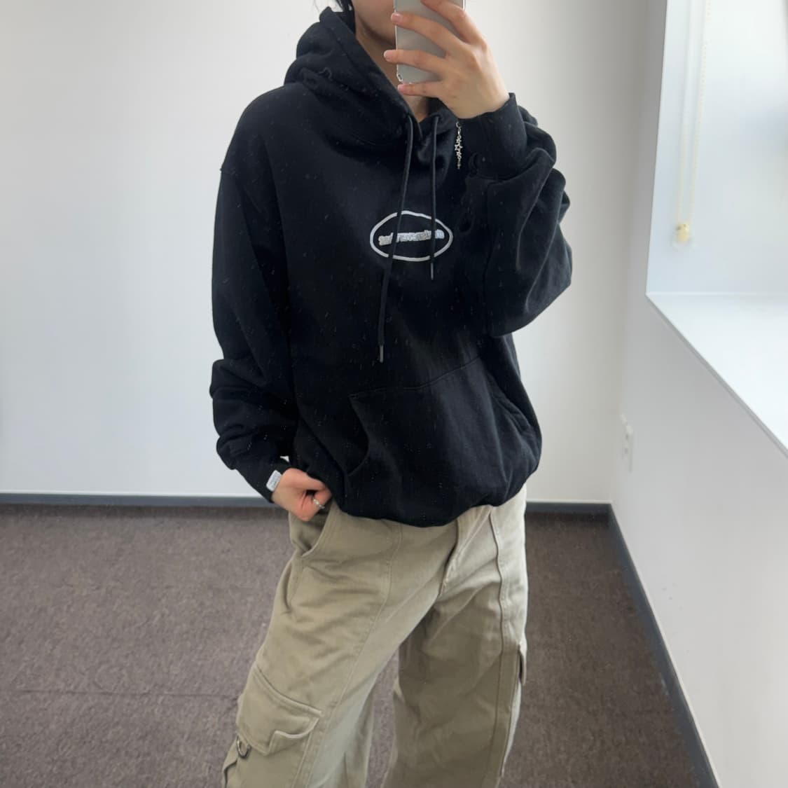 Thisisneverthat 디스이즈네버댓 스펠아웃 블랙 후드티 상품이미지2