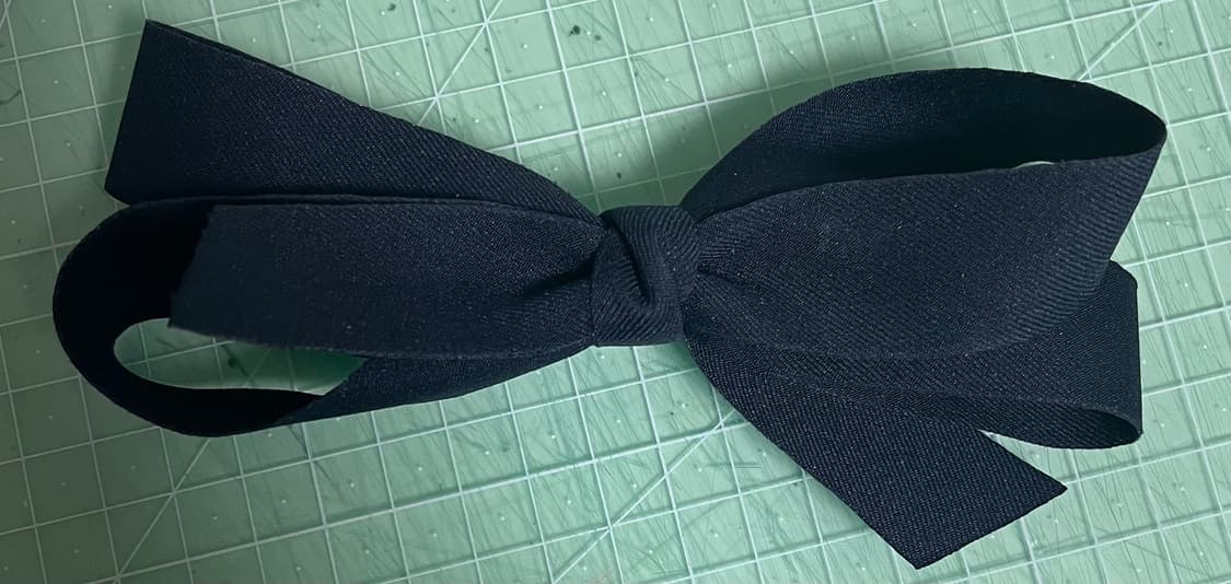 급처분|네이비 리본핀 상품이미지3