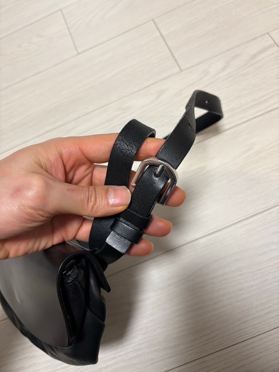 COS 코스 웨이스트백 힙색 크로스백 블랙 상품이미지4