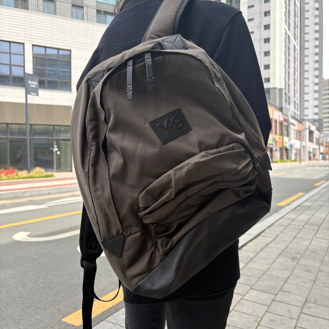 Y3 요지야마모토 다크 올리브 백팩 상품이미지2
