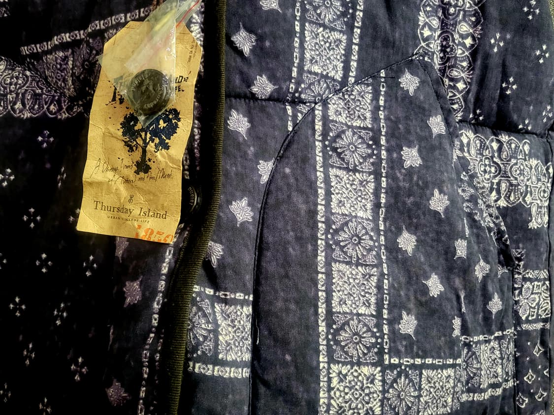 [택달린 새상품]Thursday Island 양면 겨울 누빔 베스트 조끼 상품이미지7