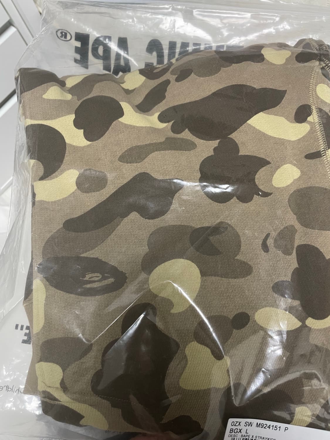 베이프 스트레이 키즈 후드집업 상품이미지4