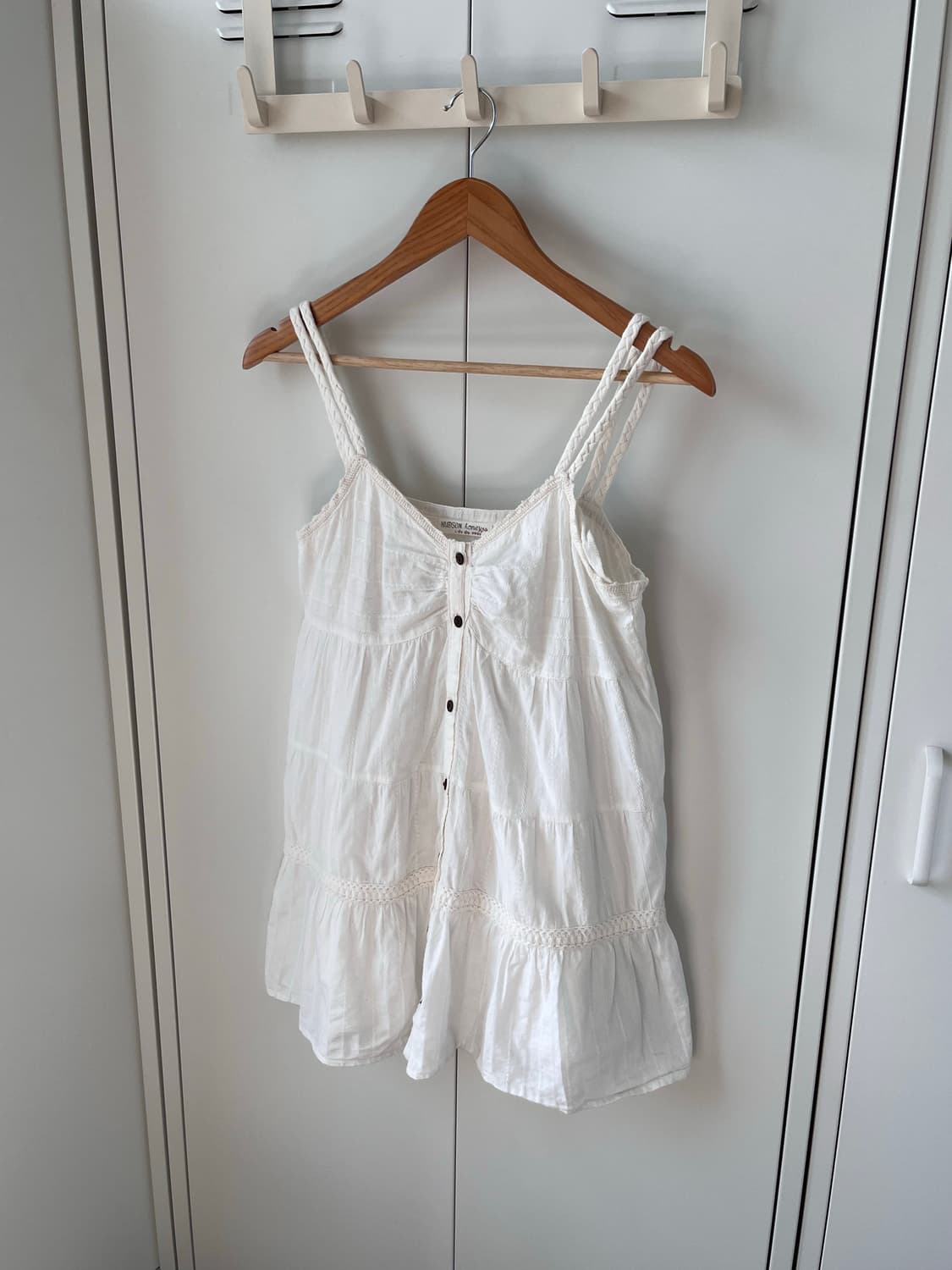 Hubson honey 화이트 펀칭 나시 원피스 상품이미지9